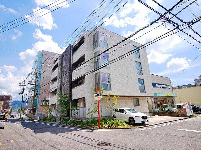 ＳｈａＭａｉｓｏｎ　Ｓｅｒｄｉｎａの外観