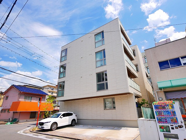 ＳｈａＭａｉｓｏｎ　Ｓｅｒｄｉｎａの外観