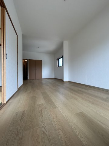 ブルウジュの居間・リビング