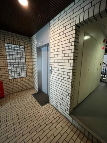 ディアシティ赤坂東館のロビー