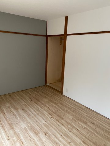 海南市重根・中古戸建・54455の洋室