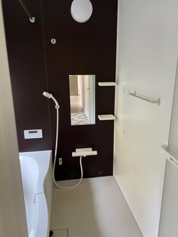 海南市重根・中古戸建・54455の浴室