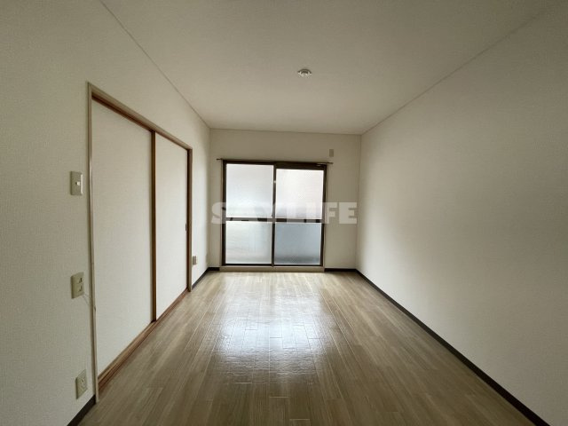 コーポ井上の居間・リビング