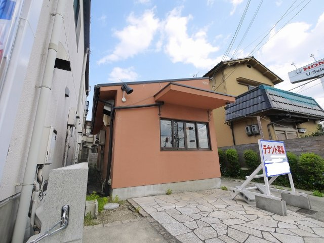 澤田北之庄店舗の外観