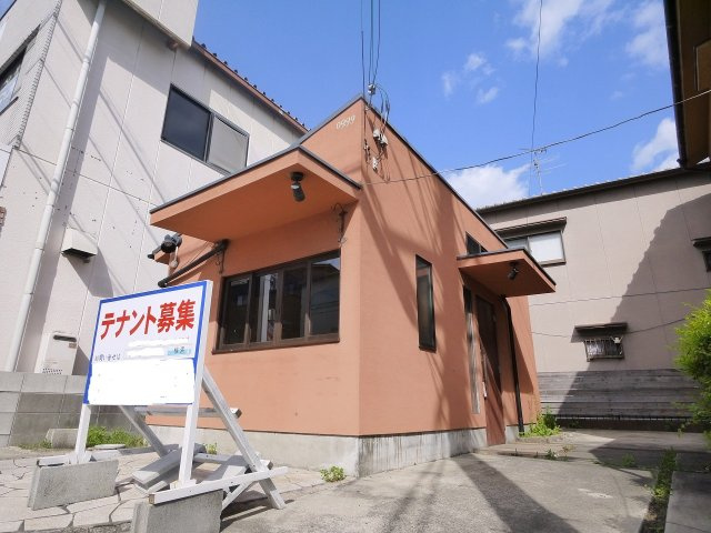 澤田北之庄店舗の外観