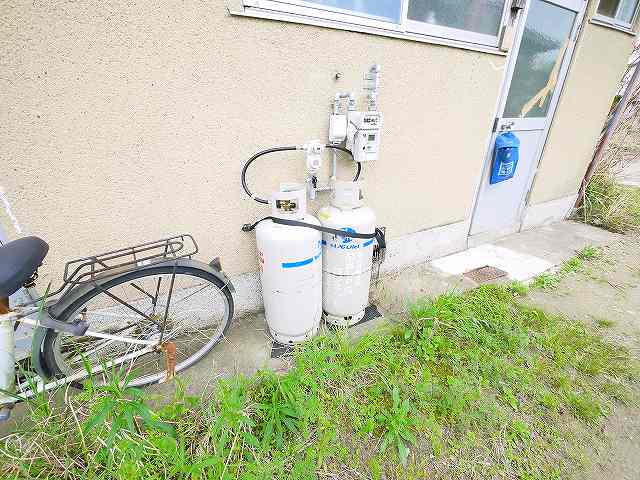 平瀬貸家の庭