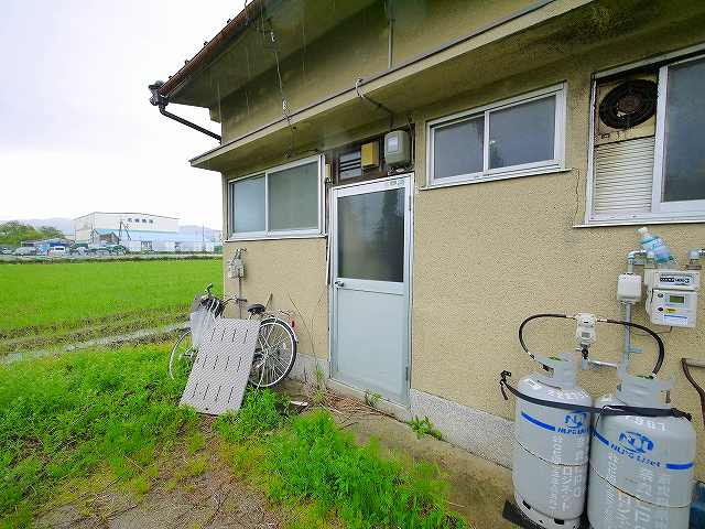 平瀬貸家の庭
