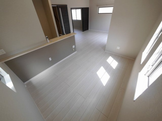 【居間・リビング】 | 甲栄台４丁目戸建