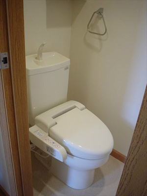 【トイレ】 | J・ソブリン | 落ち着いた色調のトイレです