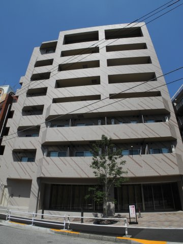 PREMIUM CUBE G北新宿の外観