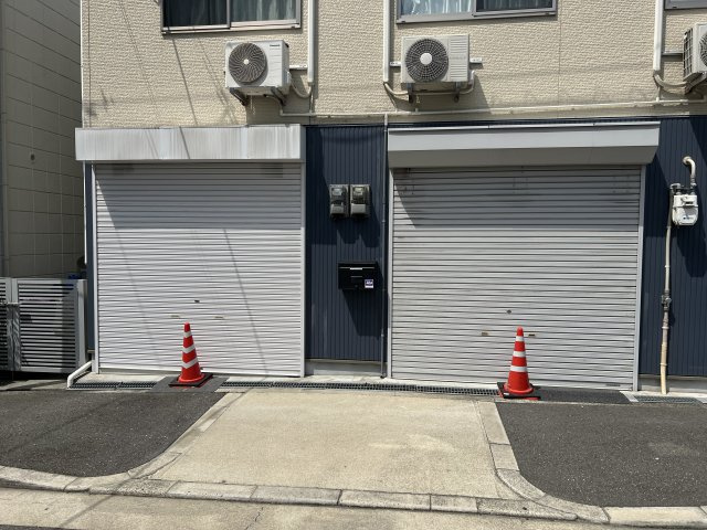 大阪市天王寺区上本町４丁目店舗・倉庫の外観