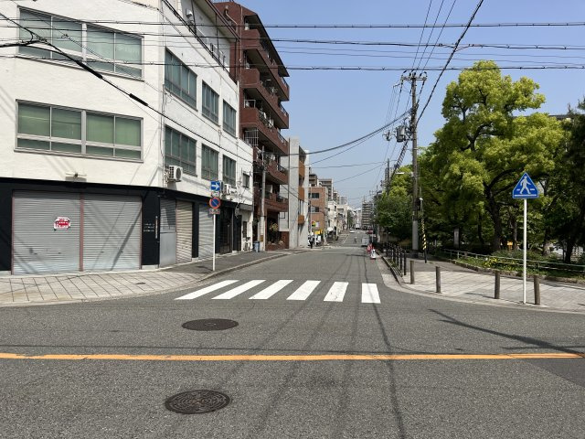 大阪市天王寺区上本町４丁目店舗・倉庫の周辺