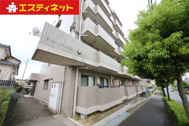シャトー新宮の外観