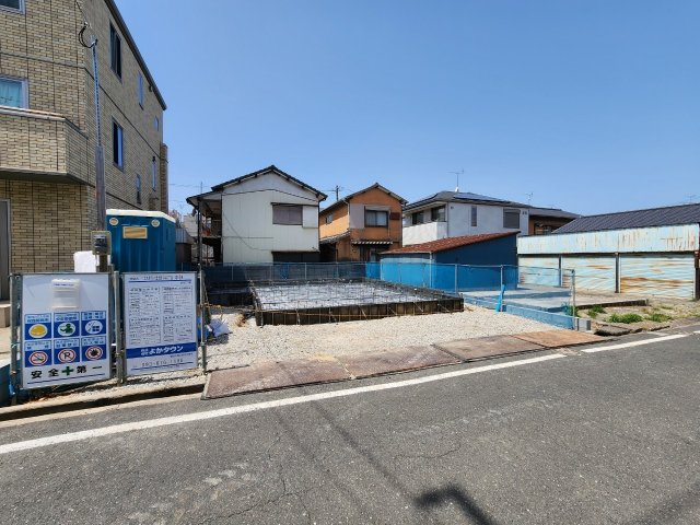 ーFITーフィットー小倉北区中井３丁目1期　【小倉北区　新築戸建て】の駐車場|現地撮影　20223,4,20　ーFITーフィットー小倉北区中井３丁目1期　【小倉北区　新築戸建て】
