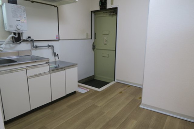 【キッチン】 | 癸生川ビル | 稲荷町の賃貸物件。
「癸生川ビル」のことなら(株)メイワ・エステートへ