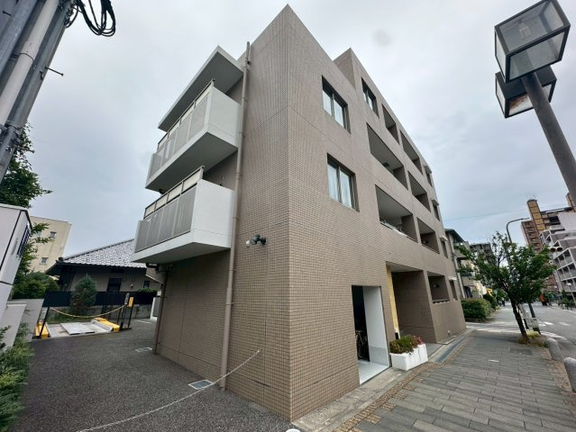 甲南山手ミオの外観