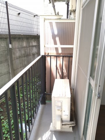 ザ・レジデンス中野のバルコニー