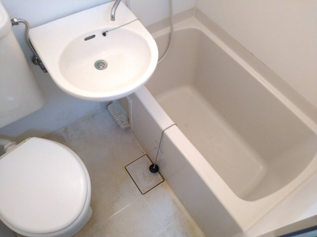 ザ・レジデンス中野の浴室