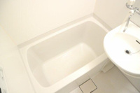 バス、トイレ別々です