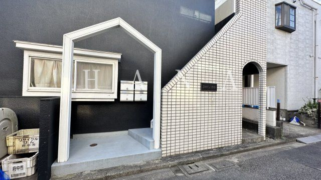 スカイビュー四谷のエントランス