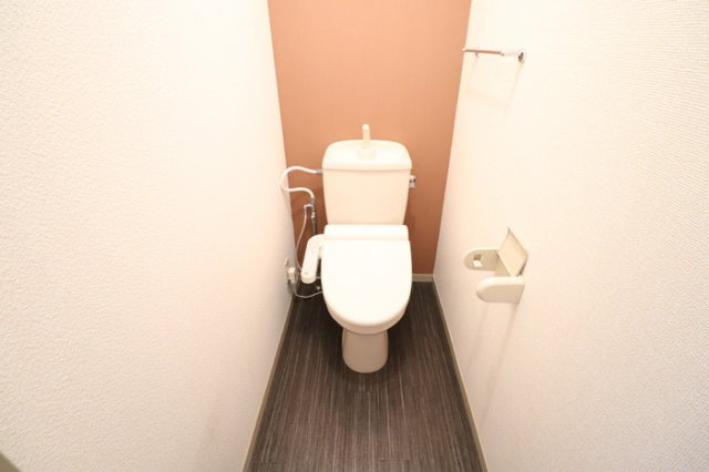 合志市須屋のアパートのトイレ