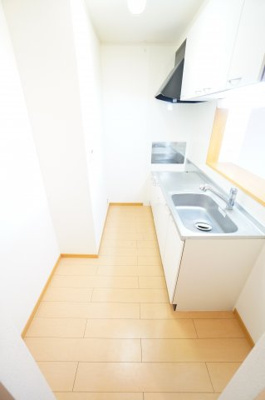 【キッチン】 | ベルコリーヌ | ※同物件・反転タイプの写真です。