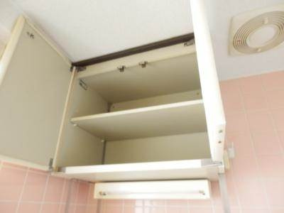 サンハイツまつばらの内装|キッチン上部収納