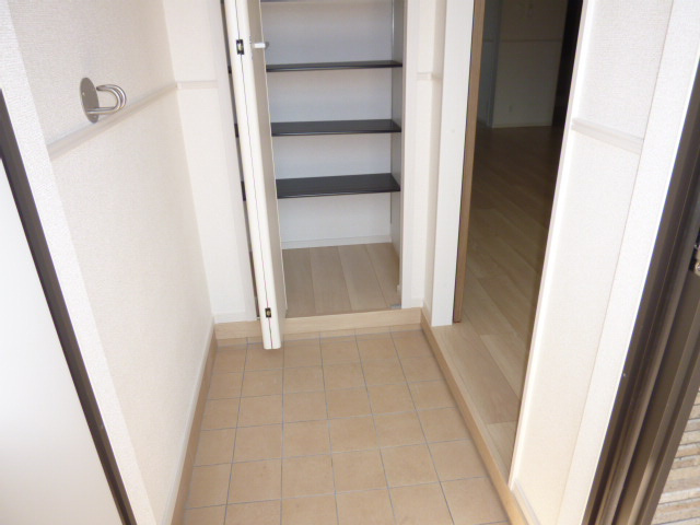 アイリス　シェリーの収納