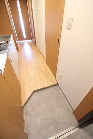 【玄関】