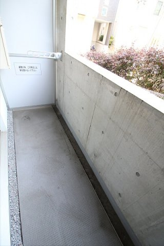【バルコニー】