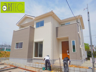 【外観】 | こちらの物件が気になるようでしたら、0120-300-697までお気軽にご連絡ください♪人生でいちばん大きなお買い物です、いつでもご案内いたします。ゆっくりご見学ください現地だからわかる事があります