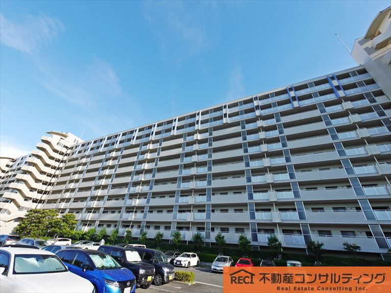 芦屋ハイタウンの外観
