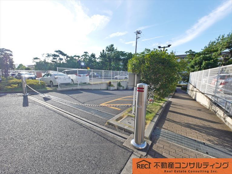 芦屋ハイタウンの外観