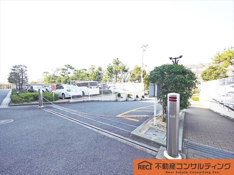 芦屋ハイタウンの外観