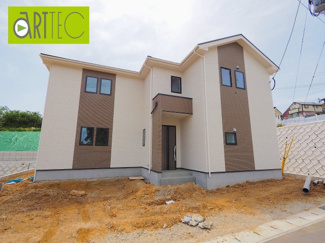 【外観】 | こちらの物件が気になるようでしたら、0120-300-697までお気軽にご連絡ください♪人生でいちばん大きなお買い物です、いつでもご案内いたします。ゆっくりご見学ください現地だからわかる事があります