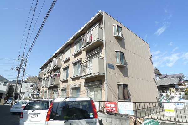 プローデンス前原の外観