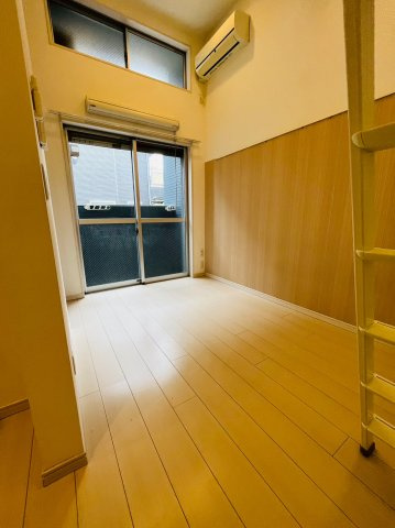 ラ・フォルテの居間・リビング