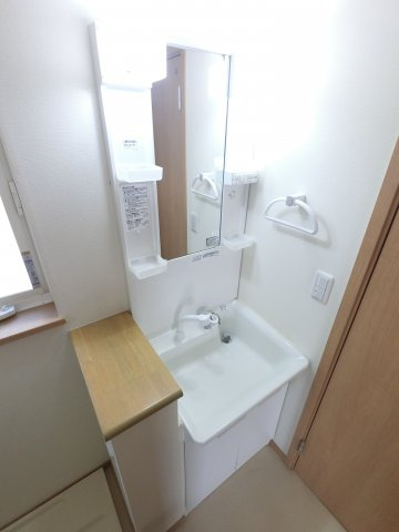 フェリース津田沼の独立洗面台