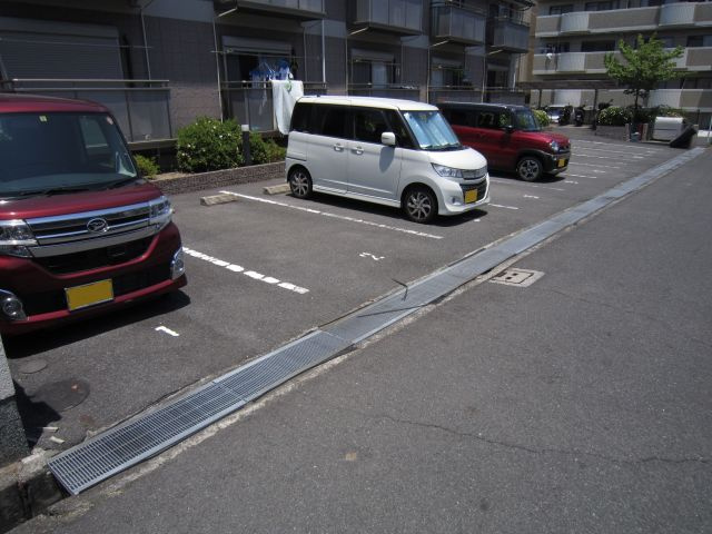 【駐車場】 | スカイハイツ
