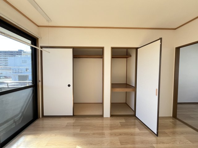 メゾンリヴェールA棟の収納