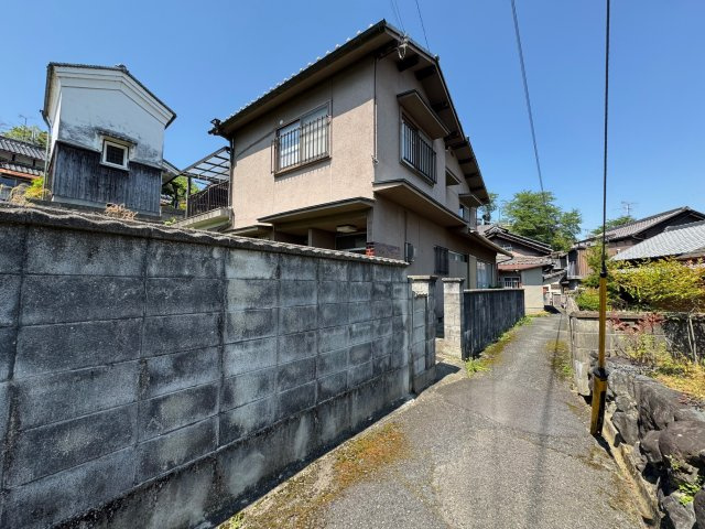 高市郡高取町大字清水谷　中古戸建の外観|隠れ家のような路地!(^^)!