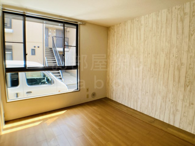 【居間・リビング】 | メゾン・アイリスＦ