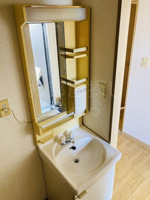 【洗面所】 | メゾン・アイリスＦ