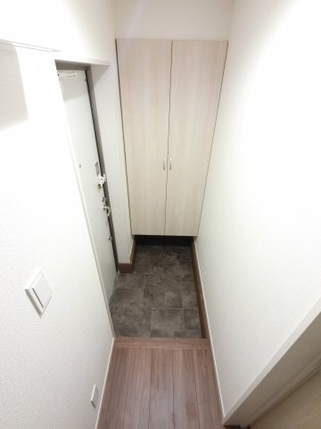 リーブルファイン船橋栄町の玄関