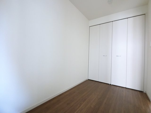 リーブルファイン船橋栄町の洋室