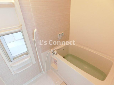 【浴室】 | セントレアカマⅦ | 追焚き、浴室乾燥付きのお風呂。