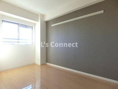 【その他】 | セントレアカマⅦ | ４．６帖の洋室は寝室として使えます。