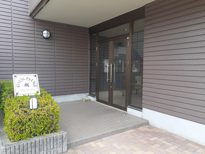 【エントランス】 | ライジングパレス