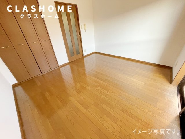 イリゼ　　刈谷市近郊の賃貸ならクラスホーム刈谷店の居間・リビング