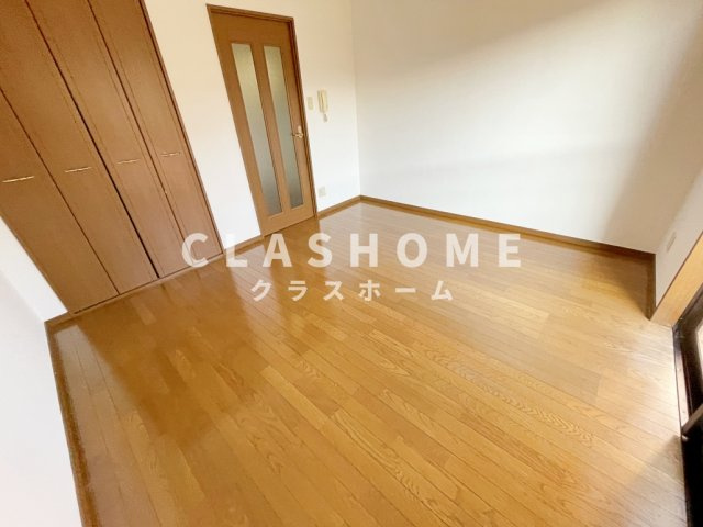 イリゼの内装|同物件の別部屋になります。